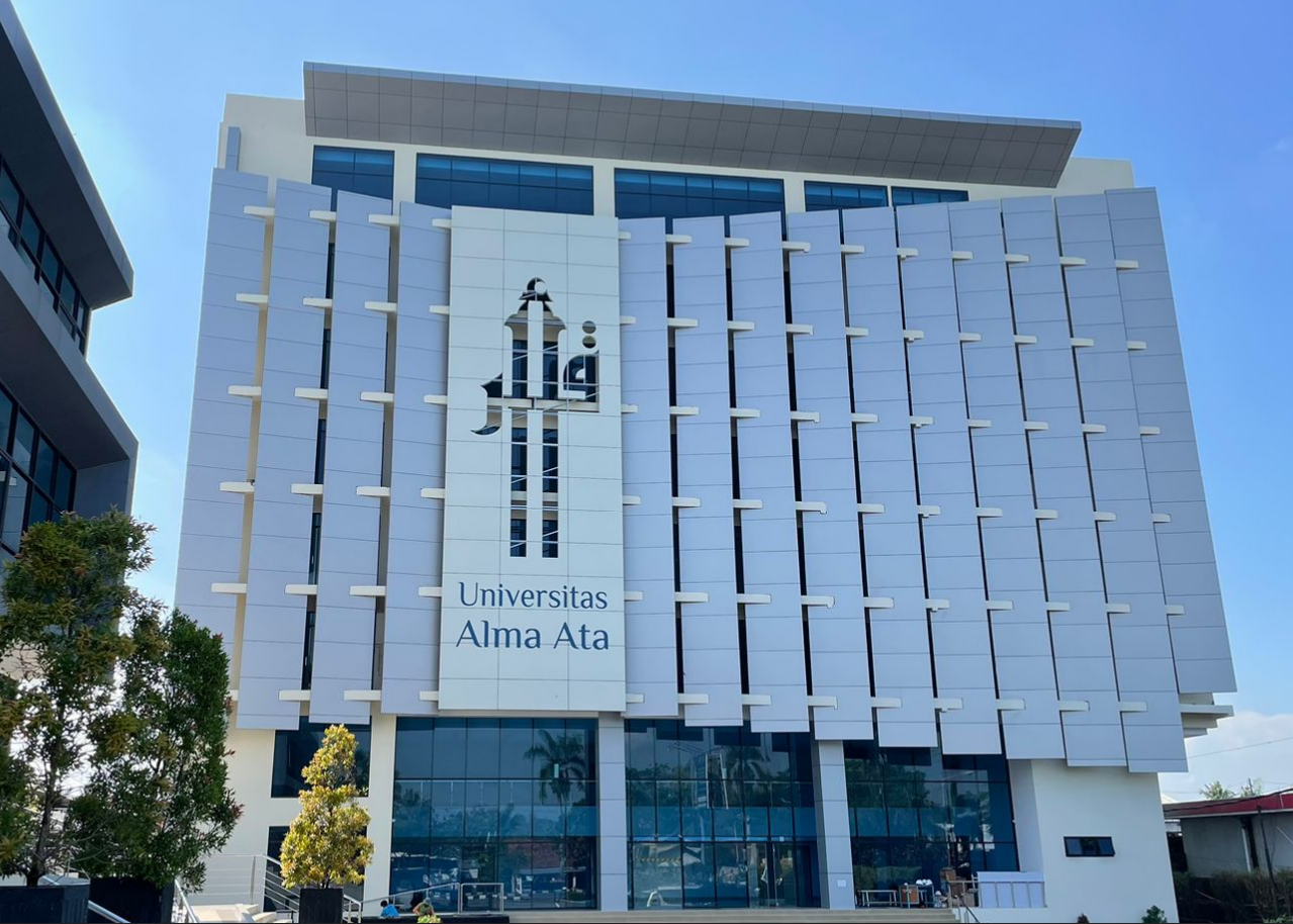 Universitas Alma Ata Yogyakarta